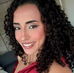 Sarah Oumhirra