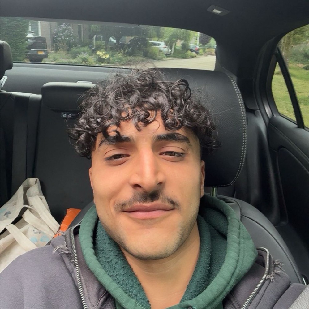 majd kadek