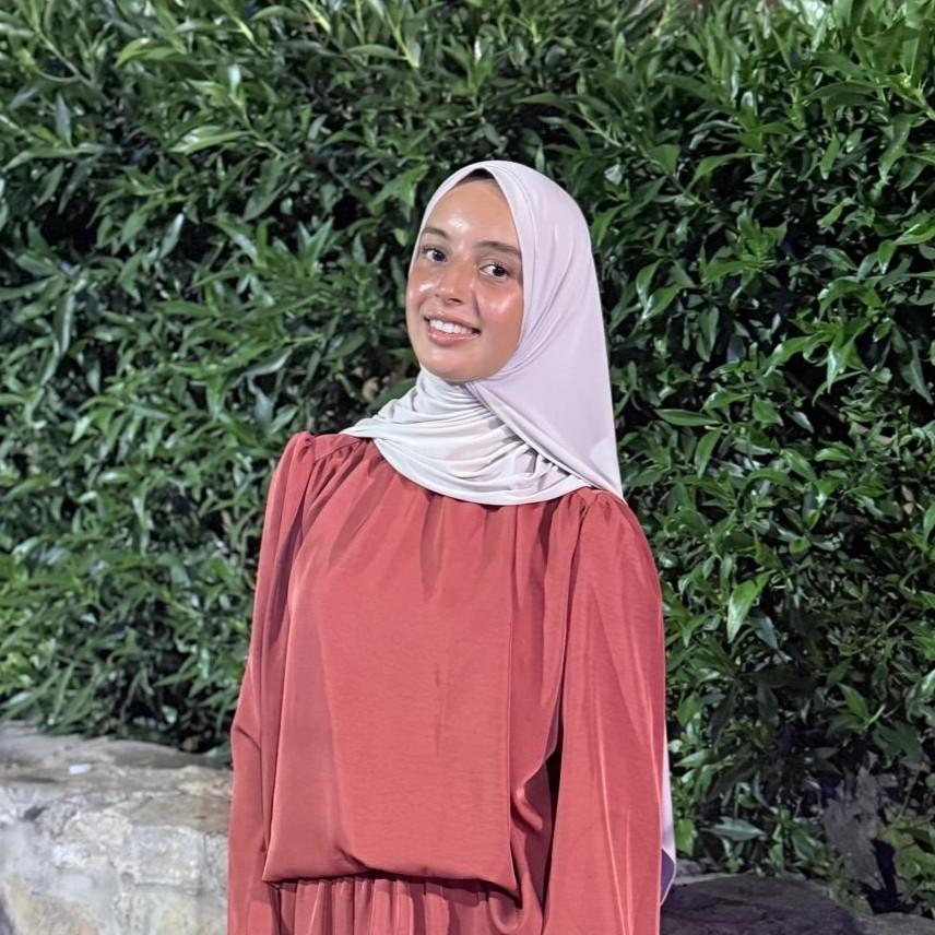 Amina Arab