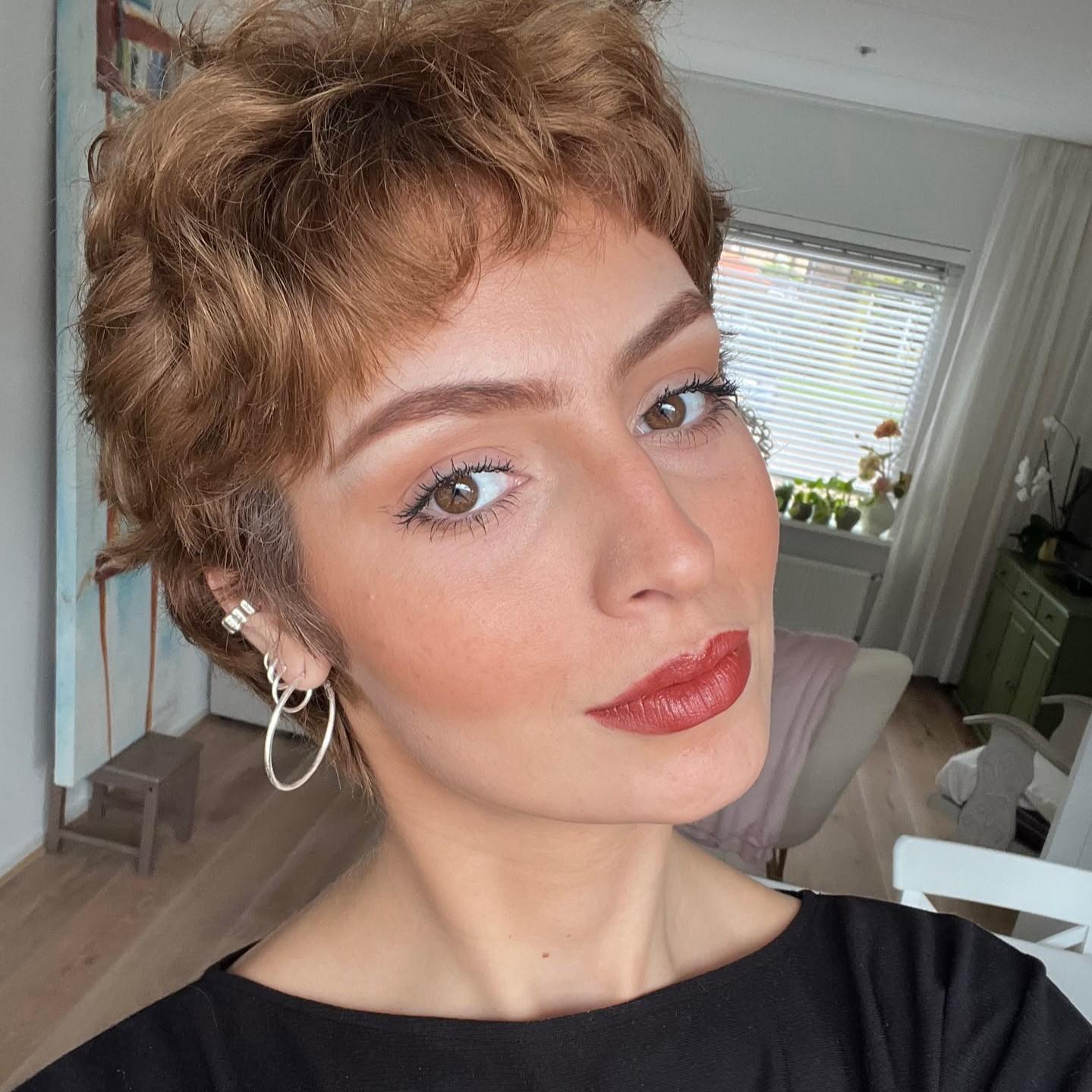 Emma Van Beek