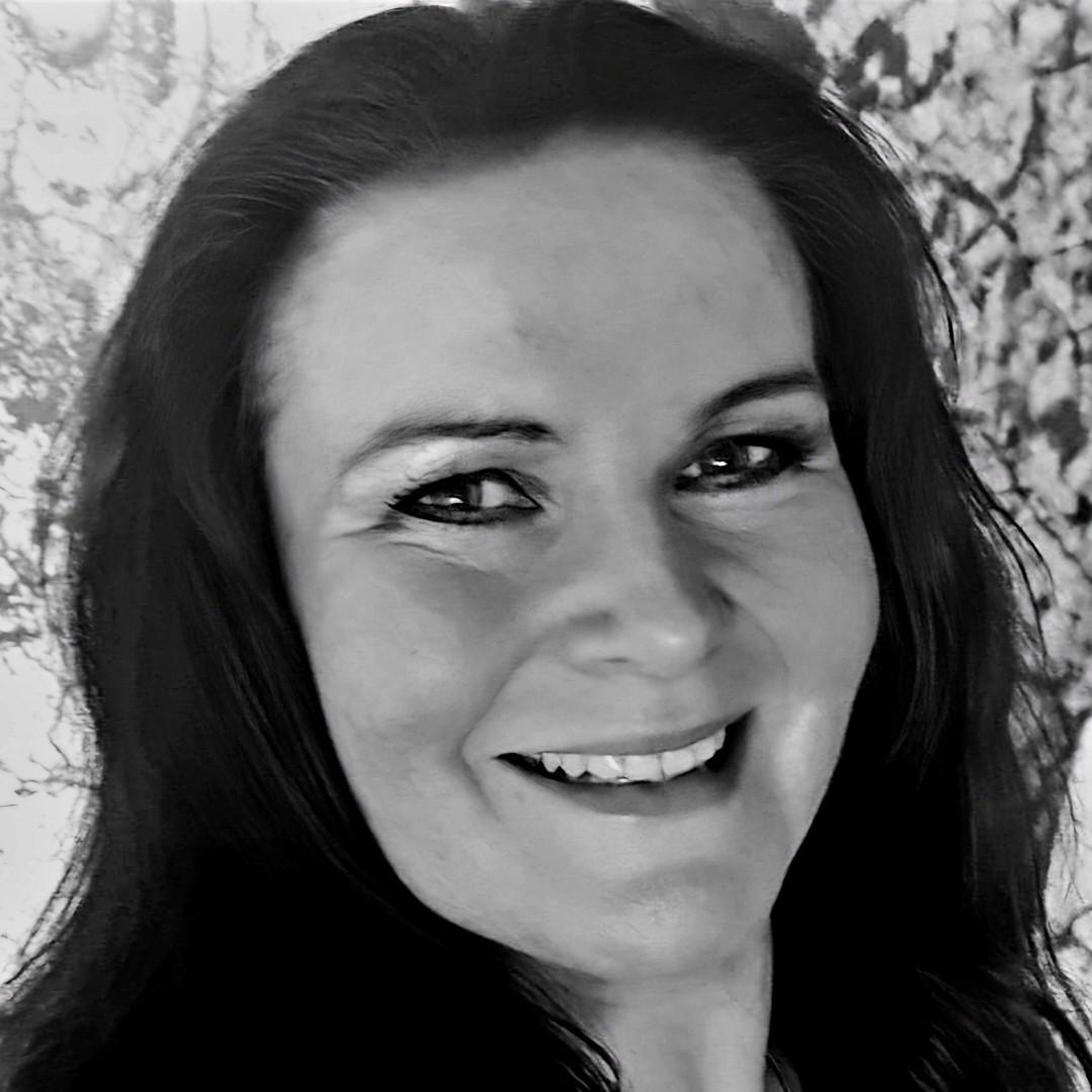 Lyndsey Roos