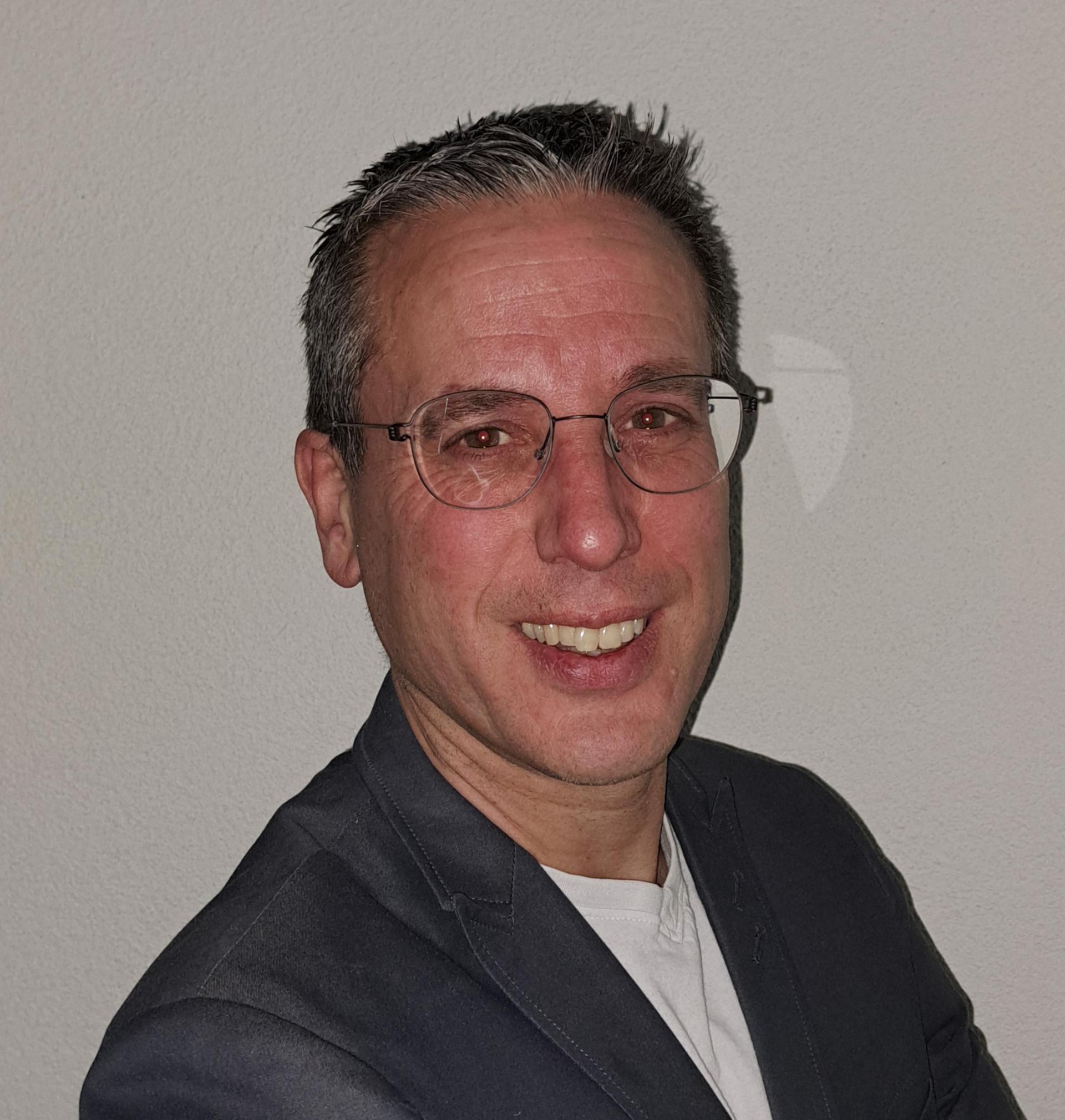 Mike Henkes